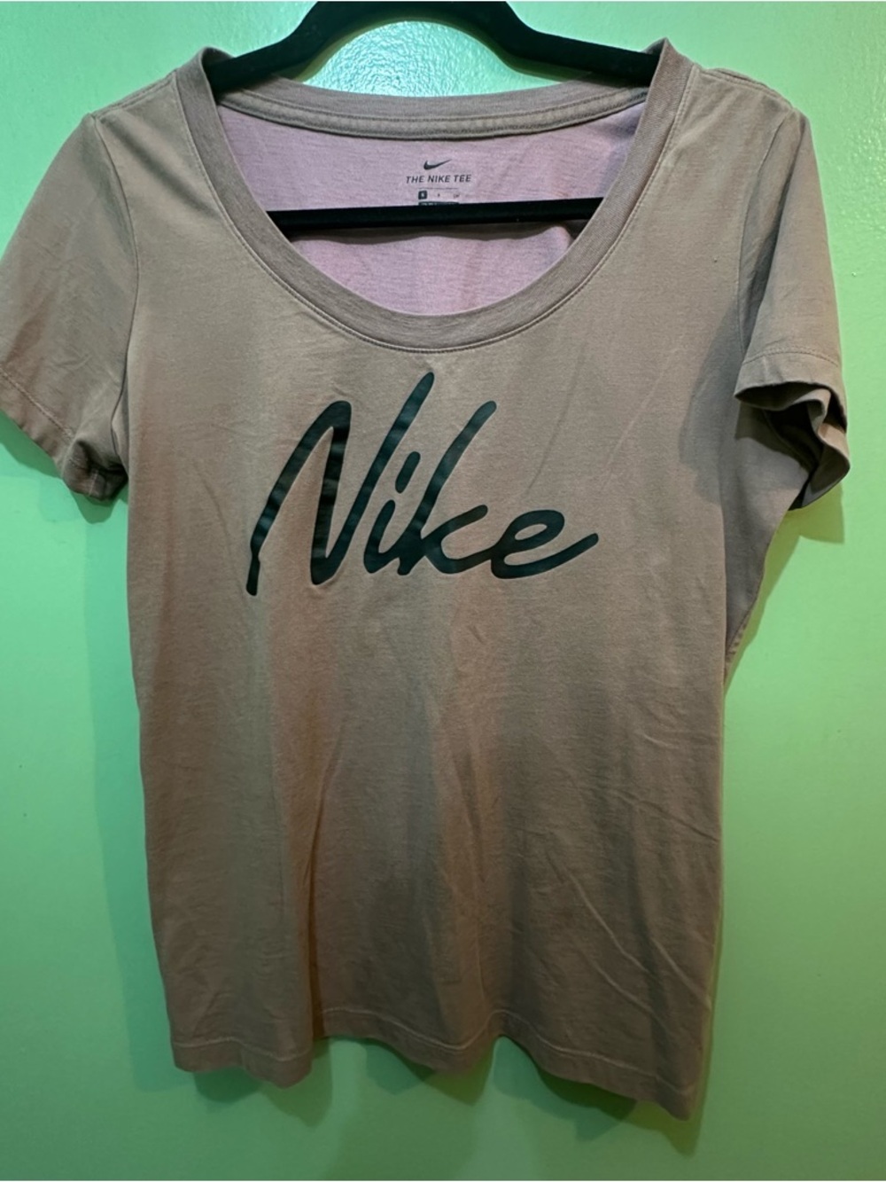 Nike Women's Short Sleeve Scoop Neck Tee in Dusty Mauve with Black Logo